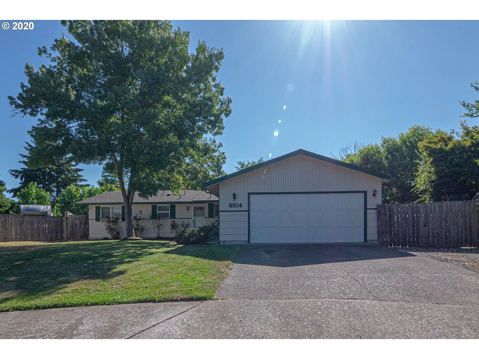 2514 Melrose Loop photo 1