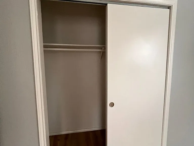 8802A Little Walnut Dr — Photo 15
