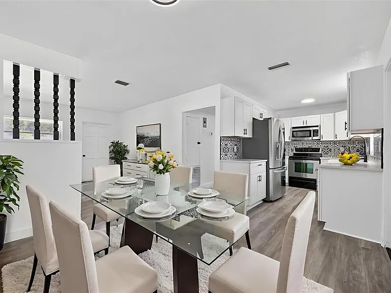 3034 Touraine Ave — Photo 17