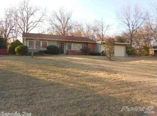 1803 Wofford St, Jonesboro, AR 72401