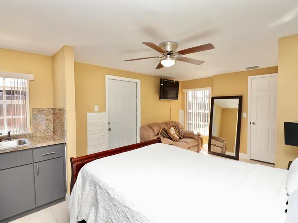 11646 NW 6th Ave #1, Miami, FL 33168