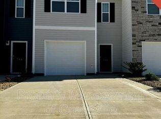 745 Embark Cir, Greer, SC 29651