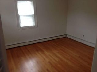 742 Truman Hwy, Hyde Park, MA 02136
