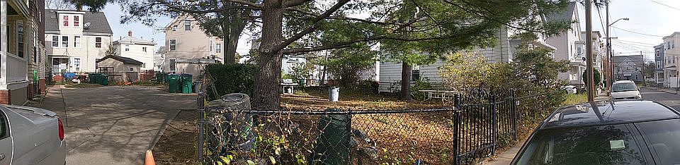 2nd image of 17-17A Rhodes Ave