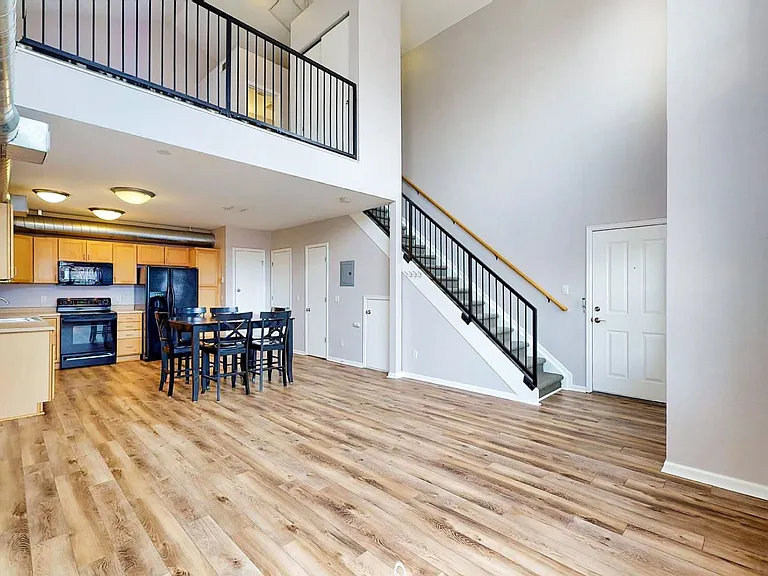 2033 W 30th Ave #C — Photo 13