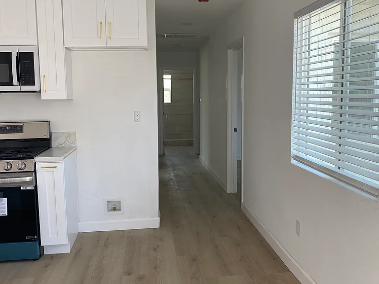 10920 Lillian Ln — Photo 15