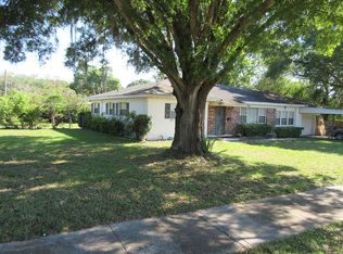 10327 Newport Cir, Tampa, FL 33612
