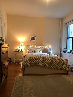Rented by PMG Real Estate  | media 32