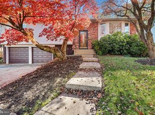 25 Jade Ln, Cherry Hill, NJ 08002