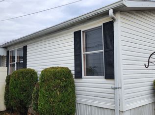 206 Cleveland St, Roscoe, PA 15434
