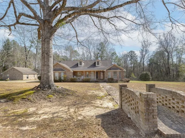 2156 County Road 63 Rd, Tuskegee, AL 36083