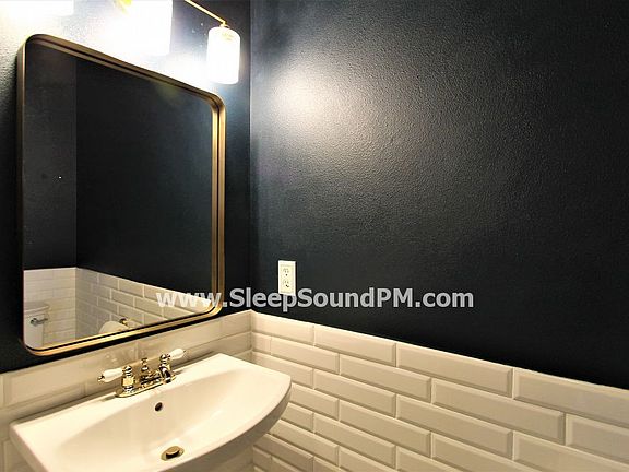 4th image of 17404 SE 22nd St