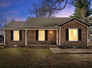 3404 Pembroke Rd, Clarksville, TN 37042