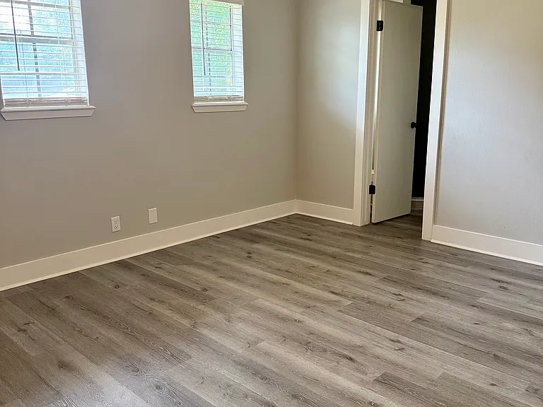 2838 Canyon Creek Dr — Photo 12