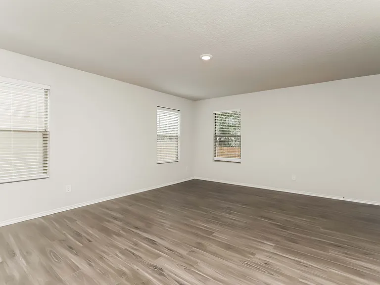 5523 Degan Way — Photo 19