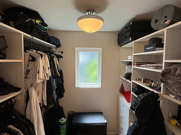 412 Sycamore Cir — Photo 12