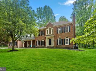 32 Mansel Dr, Reisterstown, MD 21136