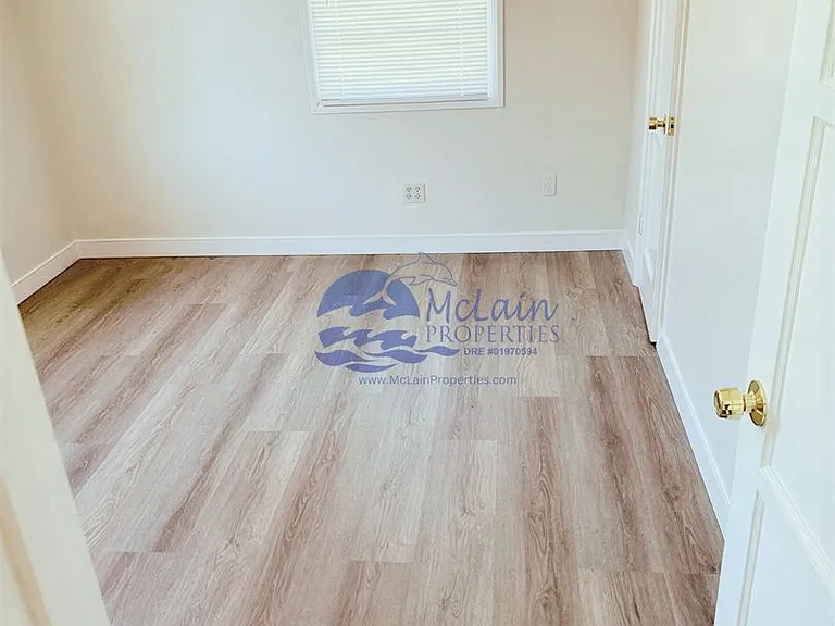 4246 Corinth St — Photo 16