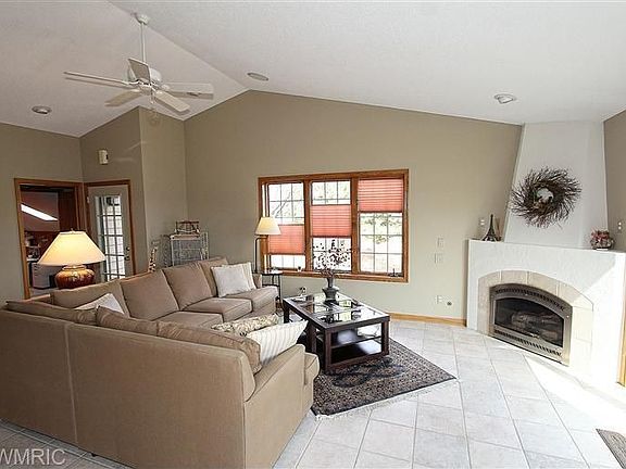 5th image of 1472 W Harbour Towne Cir