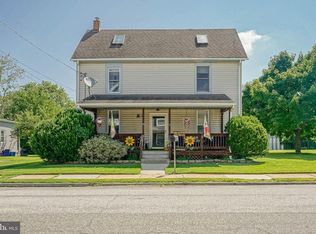 122 N Repauno Ave, Gibbstown, NJ 08027