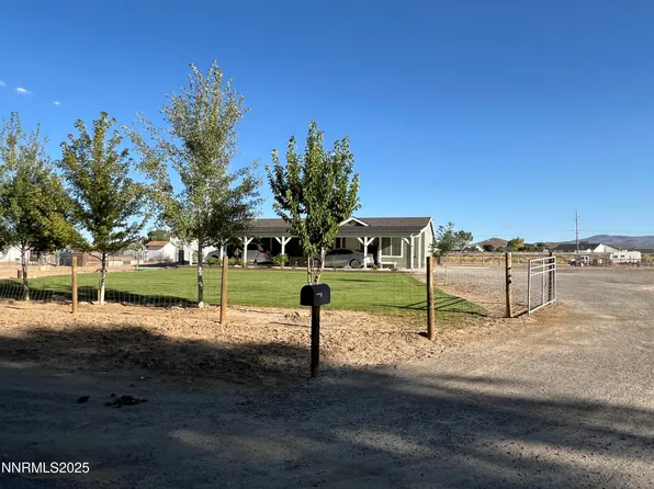 1145 Carol Way, Fernley, NV 89408