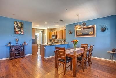 5th image of 7937 Spanish Oak Cir
