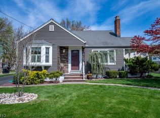 445 Winthrop Rd, Union, NJ 07083