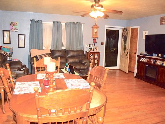 4th image of 2031 Westview Dr