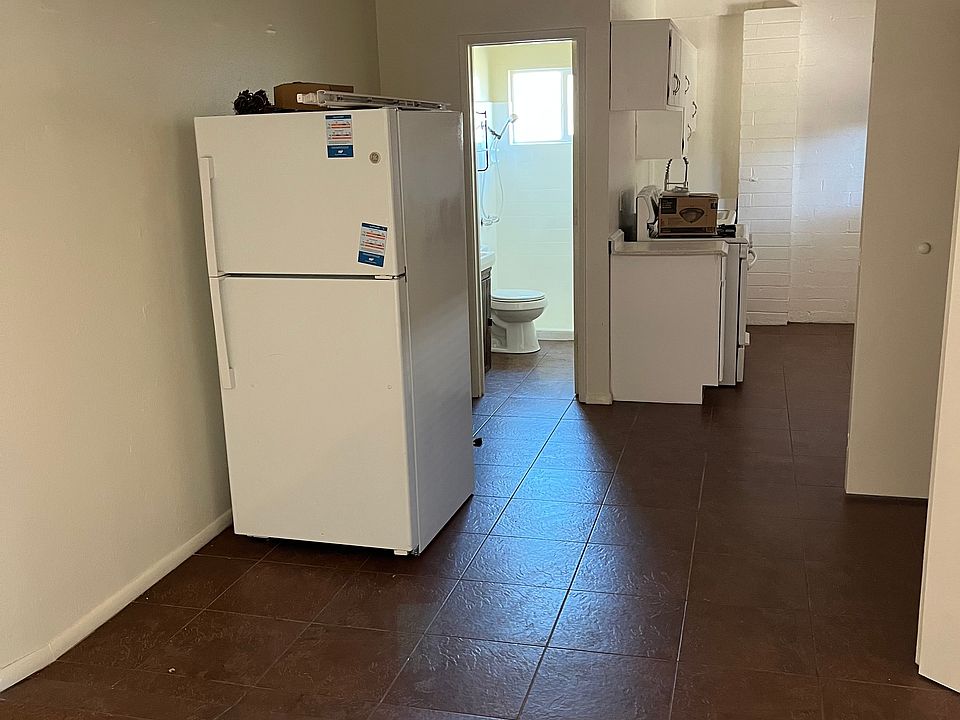1st image of 447 W Pelaar Dr Unit E
