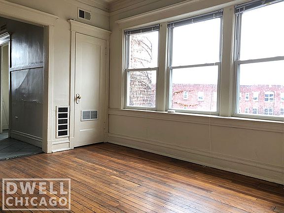4th image of 1302 W Albion Ave #1304-2