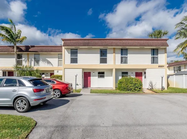 3321 Raleigh St #3H, Hollywood, FL 33021