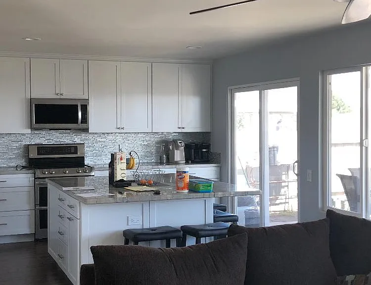 Fully remodeled kitchen with quartzite counter tops and beau
