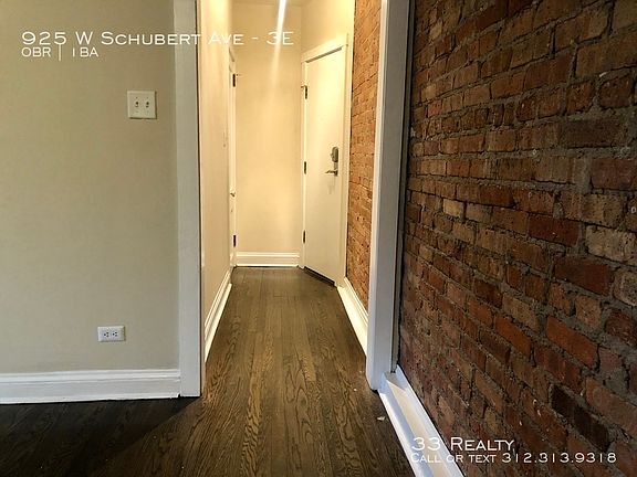 3rd image of 925 W Schubert Ave #3E