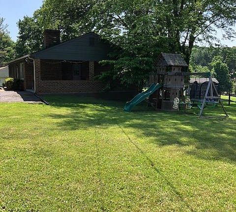 4th image of 106 Lancaster Dr