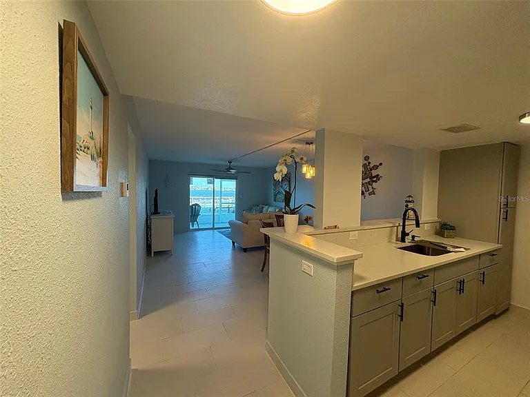 464 N Paula Dr #116 — Photo 7