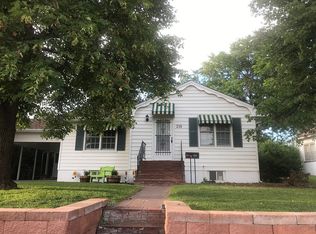 219 Ancha Vista Rd, Torrington, WY 82240