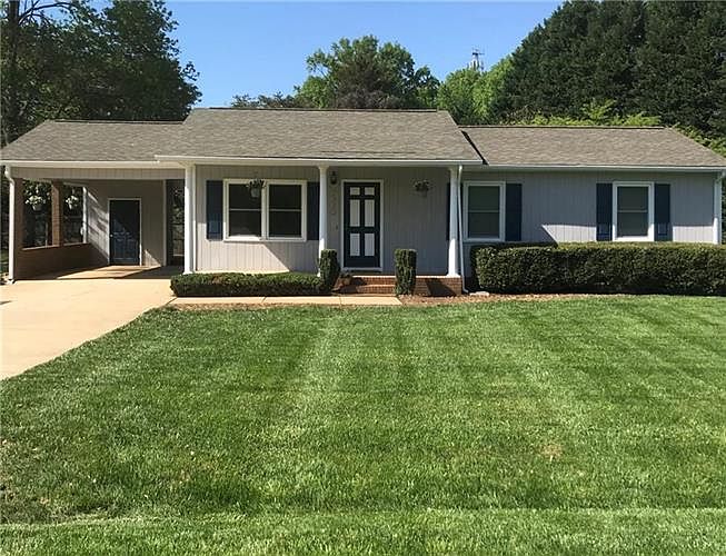 1st image of 2372 Starbrooke Dr