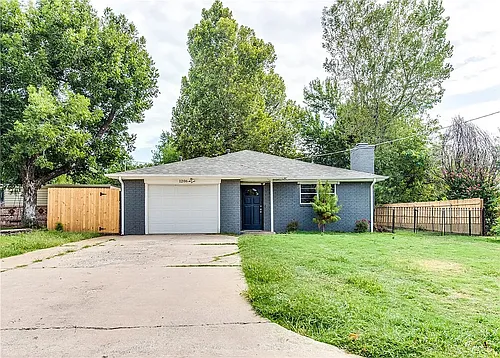 1206 N Markwell Ave Photo 1