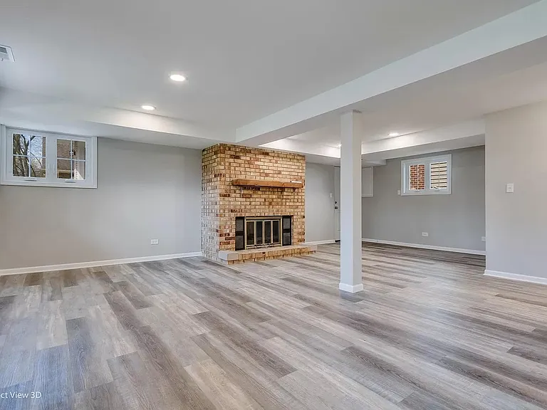 4740 Florence Ave — Photo 6