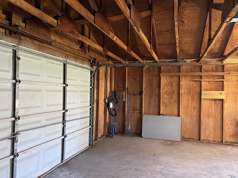 1407 Kay Ave — Photo 30