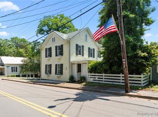 221 Steamboat Ln, Heathsville, VA 22473