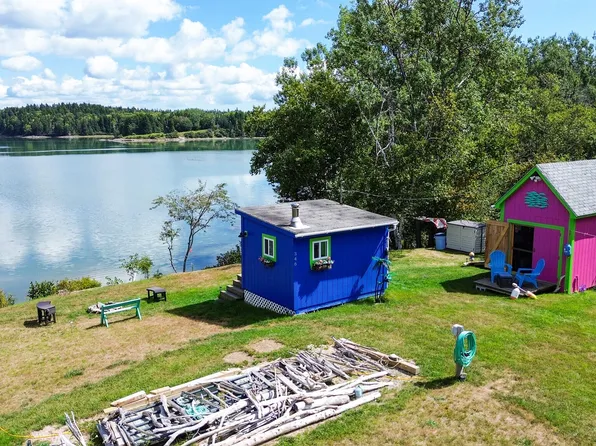 346 W Kennebec Road, Machias, ME 04654
