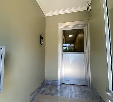 4th image of 64 Hyatt Ave #2FF
