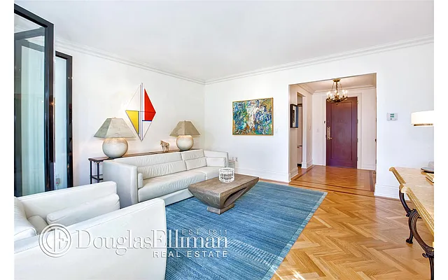 Sold by Douglas Elliman | media 26