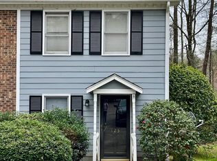 123 Cimmaron Ct, Cary, NC 27511