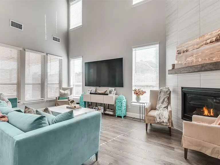 4216 Yucca Dr — Photo 16