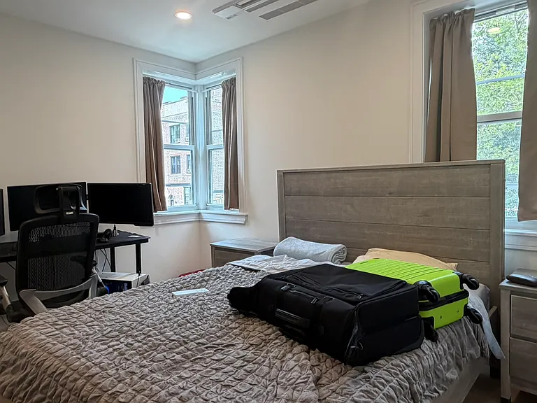 39-44 47th Ave #201 — Photo 7