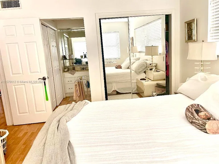 465 Paradise Isle Blvd #101 — Photo 9