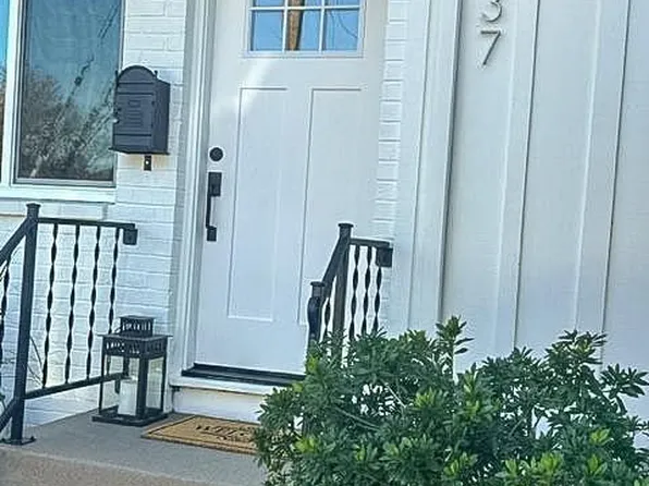 3037 Piedmont Avenue, Napa, CA 94558