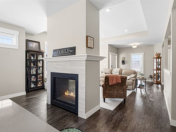 5th image of 2514 Spring Bank Ave #106
